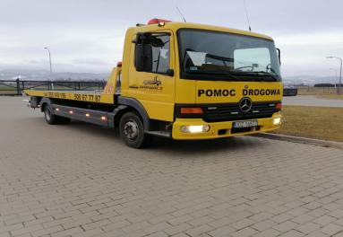 POMOC DROGOWA 24H - Barwacz Group