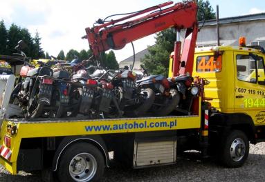 AUTO HOL JODKO POMOC DROGOWA