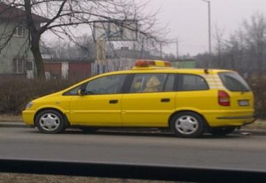 Pomoc drogowa CARSHOL